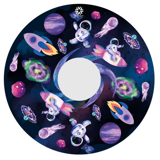 Spoke guard disc with space-themed illustrations including rockets, planets, and astronauts on a dark blue background.