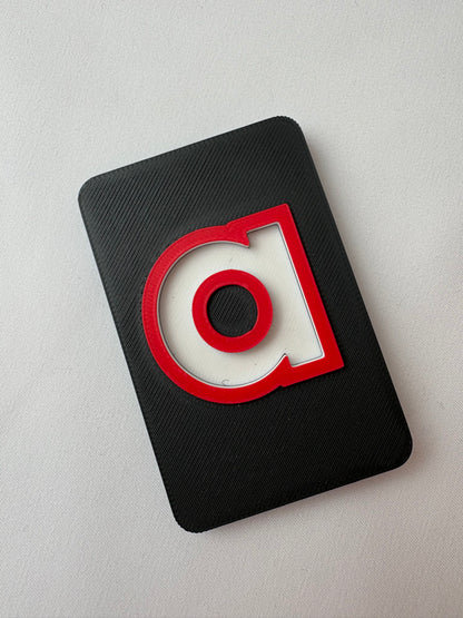 CVI-friendly tactile tracing letters by Niftikit